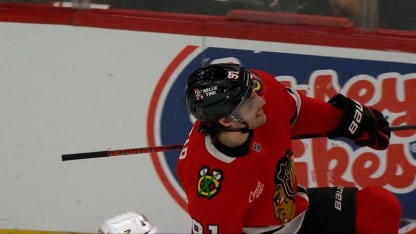 Frank Nazar signs extension with Blackhawks 