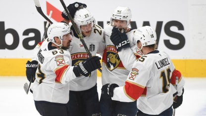 Luostarinen naulaa tyhjään rysään