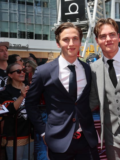 Anton Frondell Victor Eklund inte på plats vid World Junior Summer Showcase