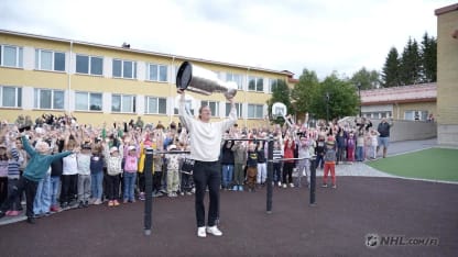 Niko Mikkola brings Stanley Cup back to Oulu Finland 