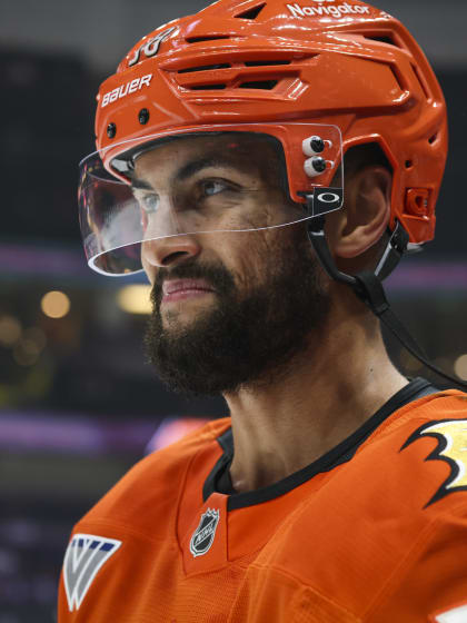 Tryout med Carolina Hurricanes för Oliver Kylington