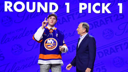 Matthew Schaefer selected No. 1 by New York Islanders at 2025 NHL Draft