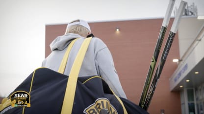 Bear Tracks: Zellers and Mittelstadt in Minny