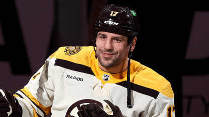 Lucic_BOS_close-up